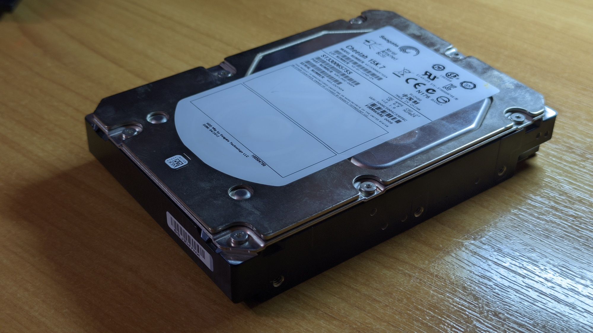 Жесткий диск Seagate 300Gb Cheetah 15K.7 ST3300657SS Серверний