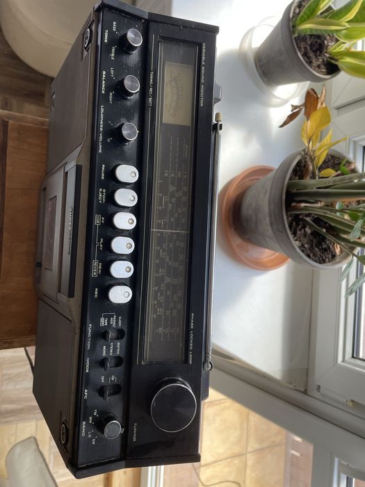 Radiomagnetofon  Marantz  Superscope CSR 2104
