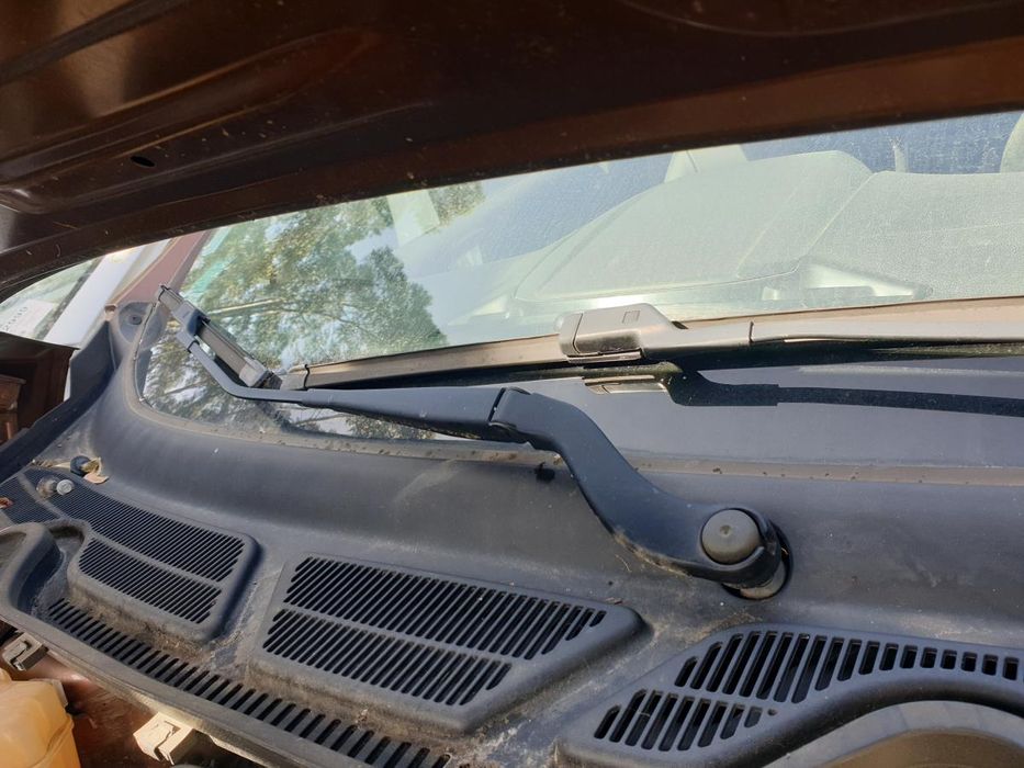 Haste / braço de escova limpa vidros frente direita FORD EcoSport