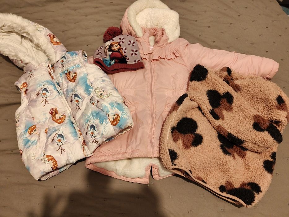 Ubranka dla dziewczynki 122