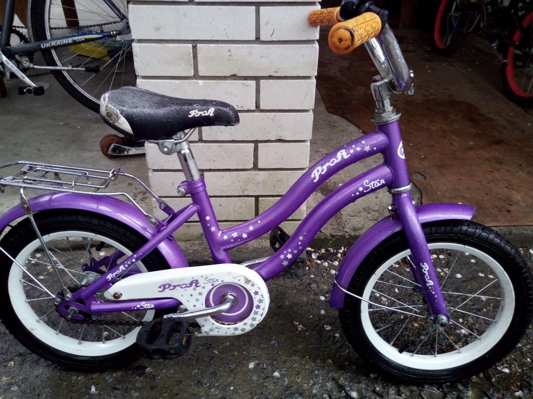 Велосипед profi 14"для дівчинки