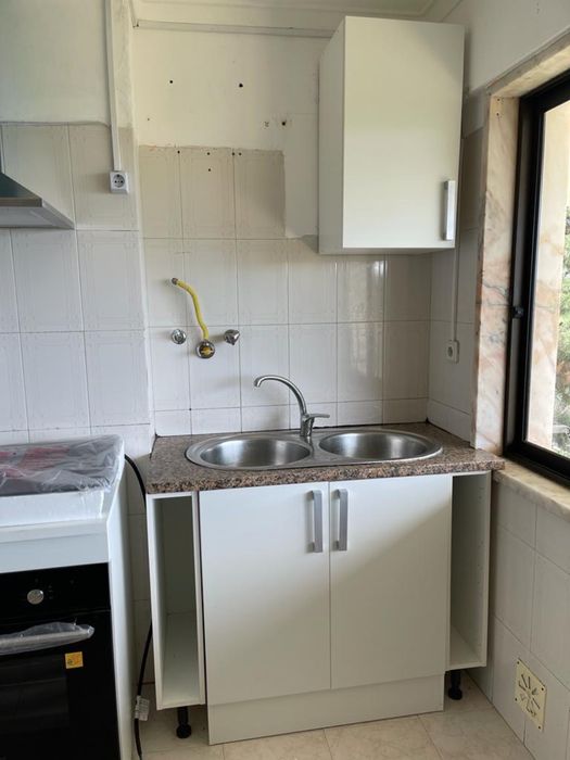 T0+2 arrendado perto estação Rinchoa