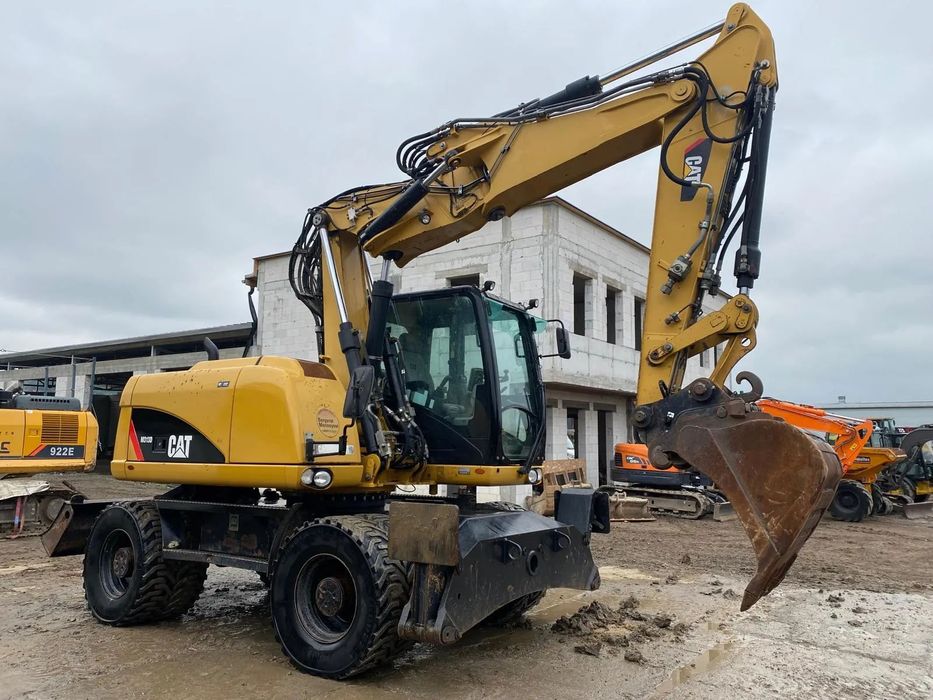 Caterpillar 313D  Koparka kołowa Caterpillar CAT 313D