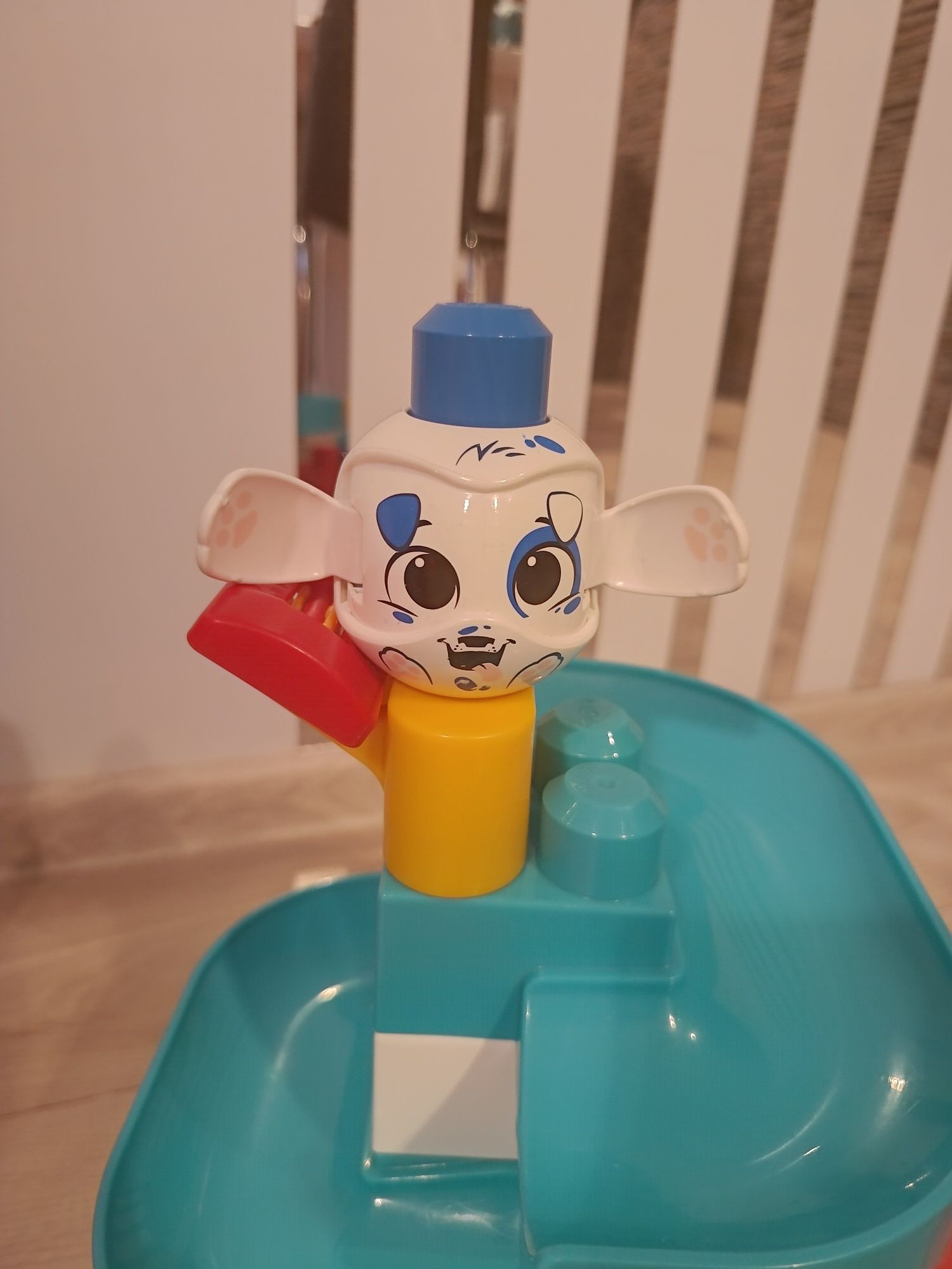 Klocki a kuku zjeżdżalnia Mega Blocks Fisher Price