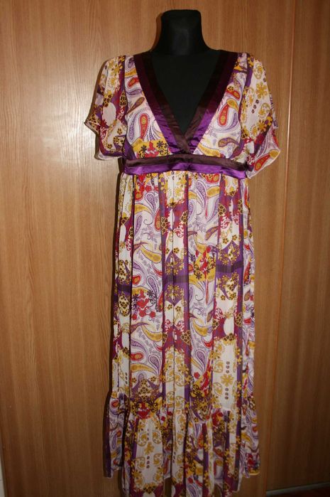 Wzorzysta letnia suknia stylu boho rozm. 42