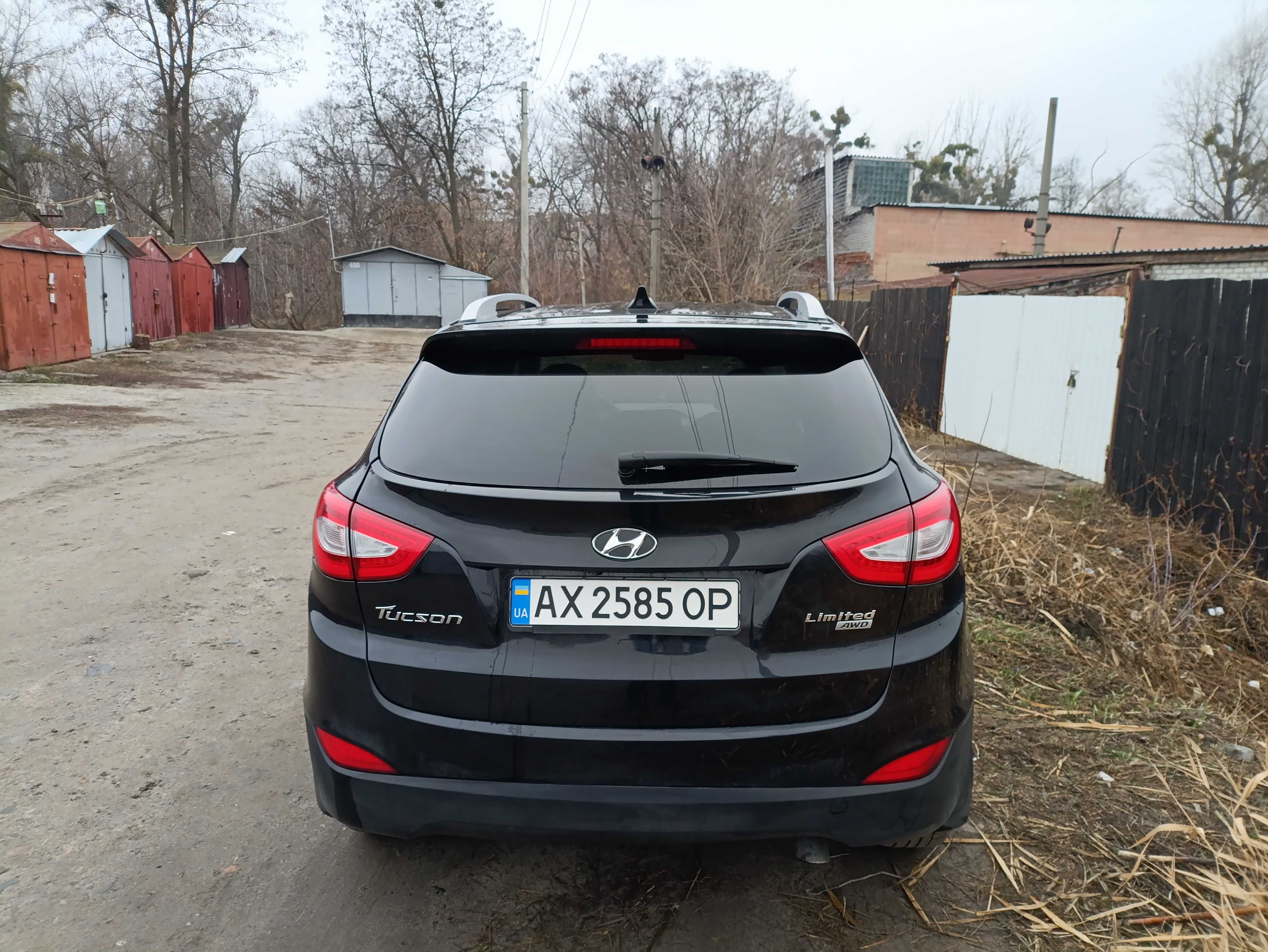 Продам Туксон 20 15 года