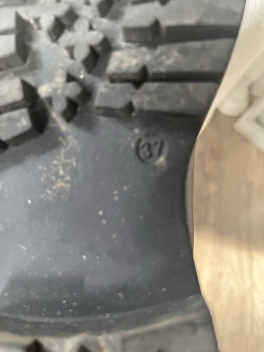 Czarne trapery damskie, rozmiar 37