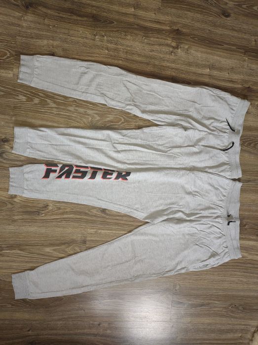 Spodnie dresowe+t-shirt