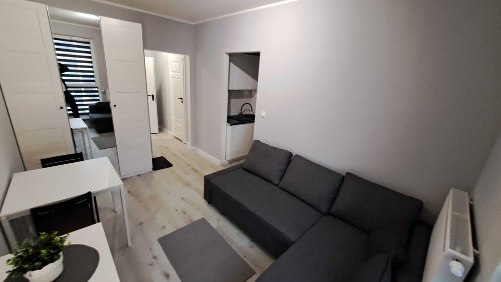 Kawalerka w Pruszkowie, niedaleko PKP/SKM 600m, obok CH Nowa Stacja