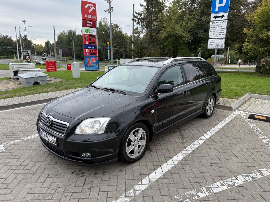 Toyota Avensis 2006 2.0 Benzyna + GAZ / Uszkodzona UPG / Silnik odpala normalnie!!!