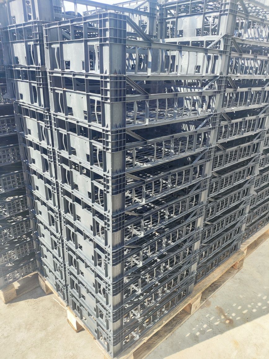 Skrzynki plastikowe 40 * 60 * 14