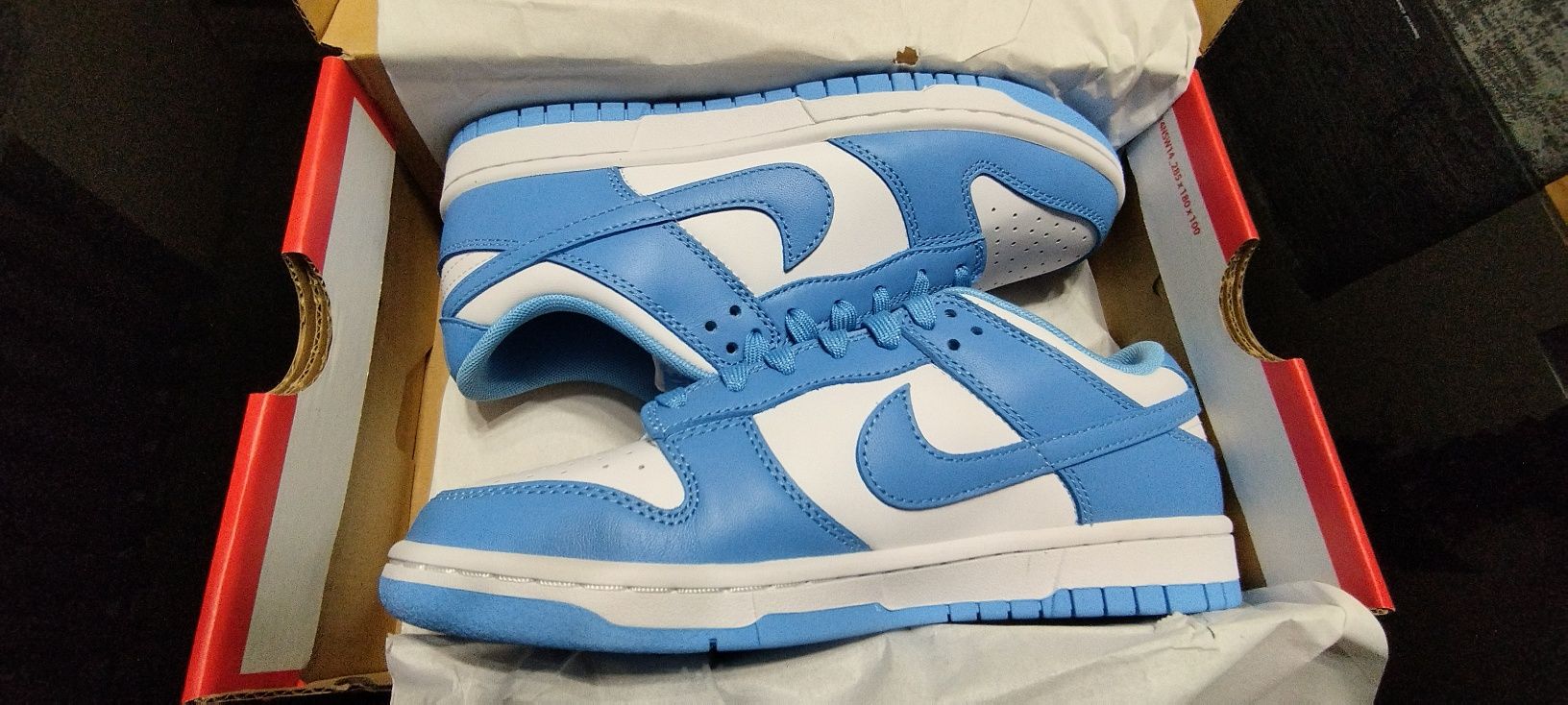 Nike DUNK Low UNC (38,39,38.5,37.5)