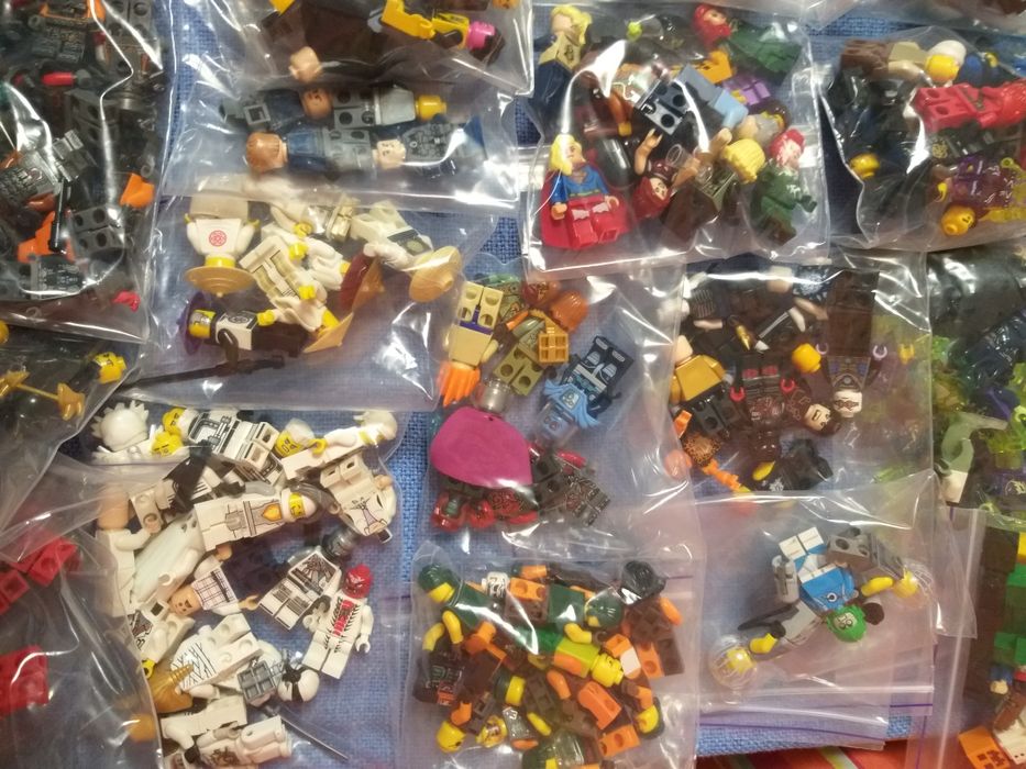 Фигурки Lego, разные, много