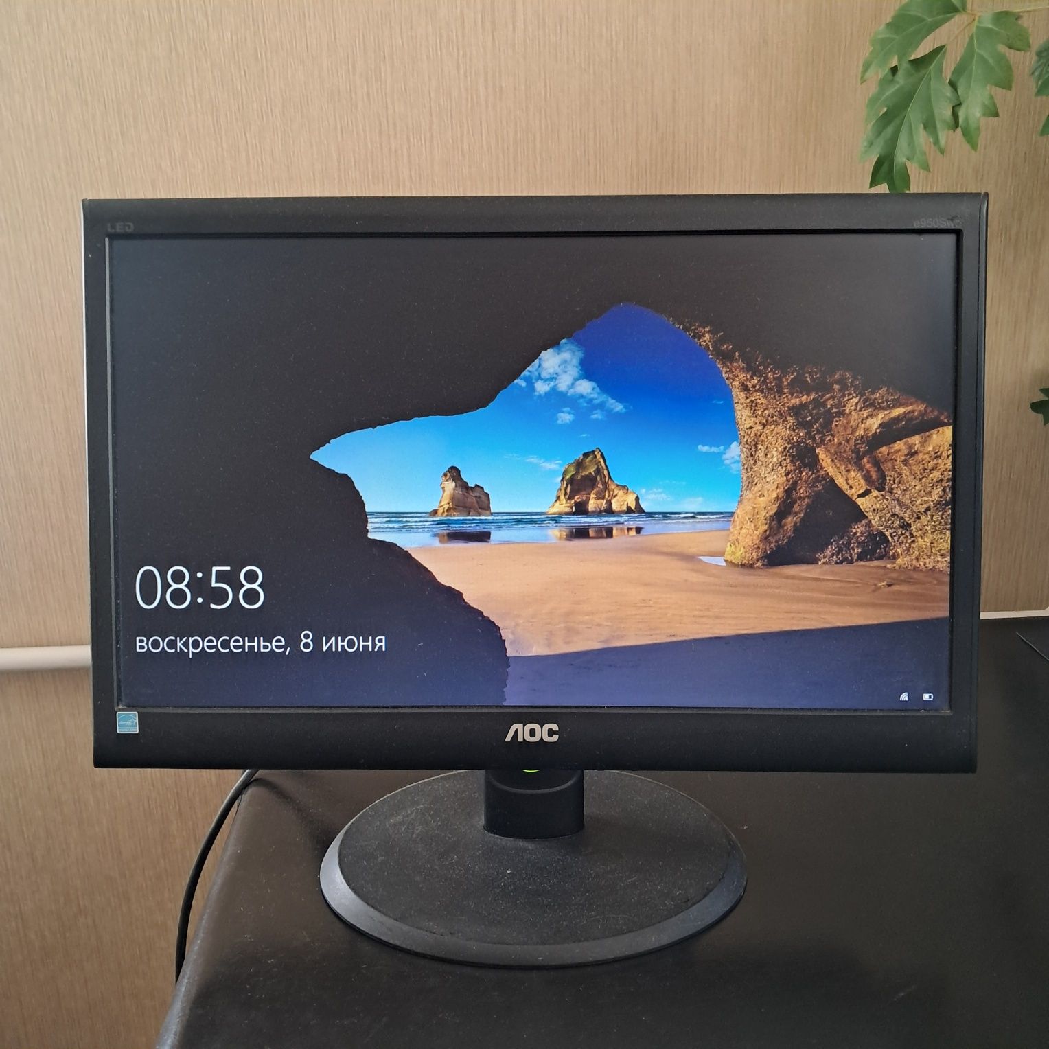 Монитор led 18,5 AOC