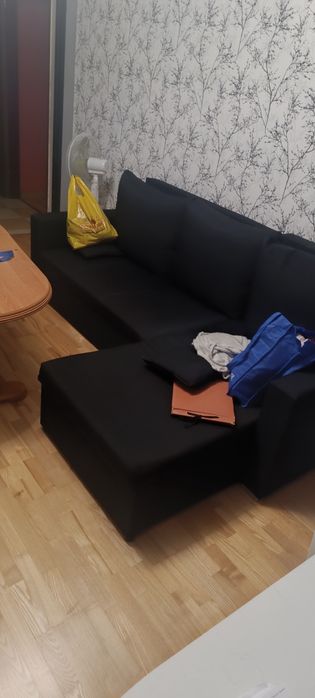 Narożnik czarny do salonu