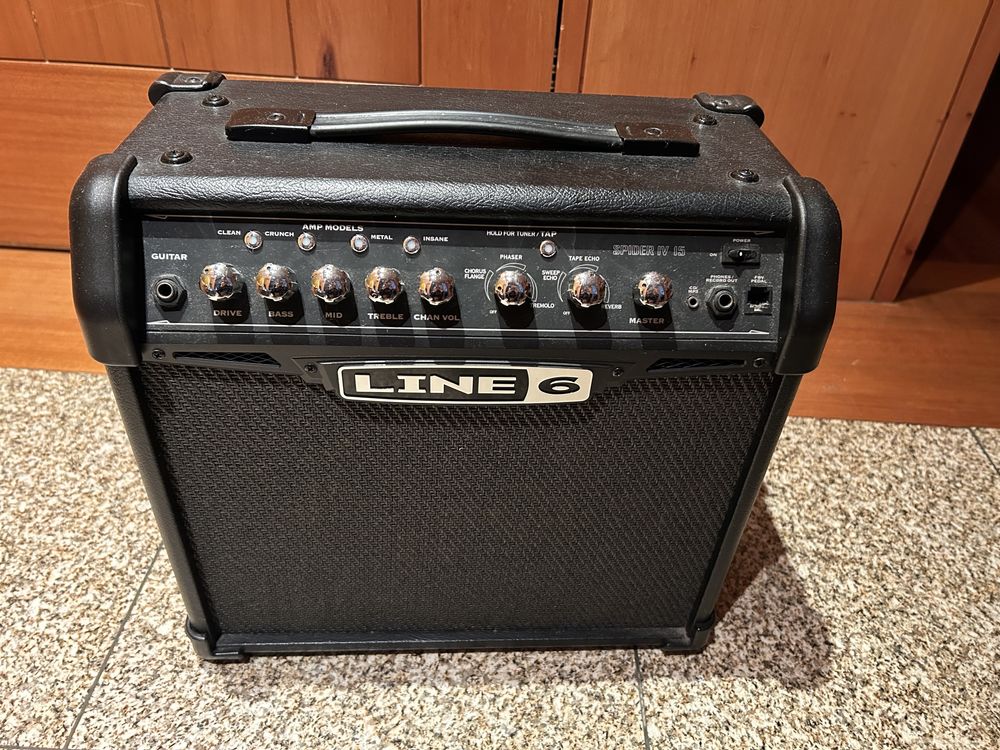 Amplificador Line 6 Spider IV 15