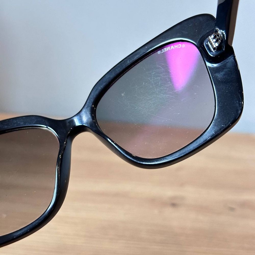Сонцезазисні окуляри Chanel