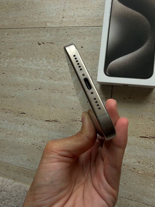 iPhone 15 Pro Max 256GB Natural Titanium