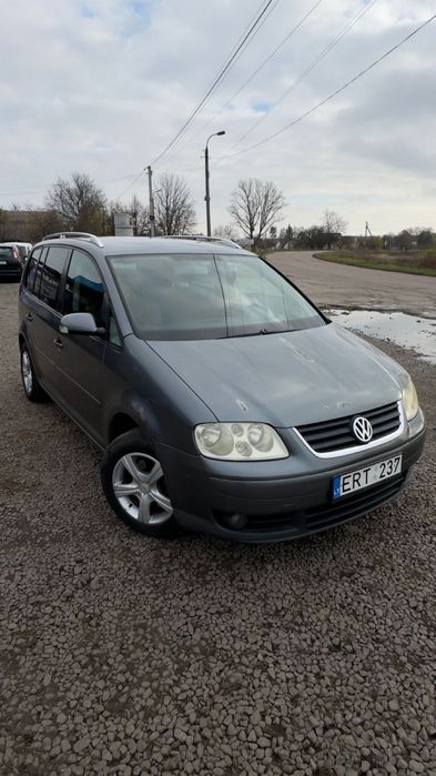 Продам Volkswagen Touran