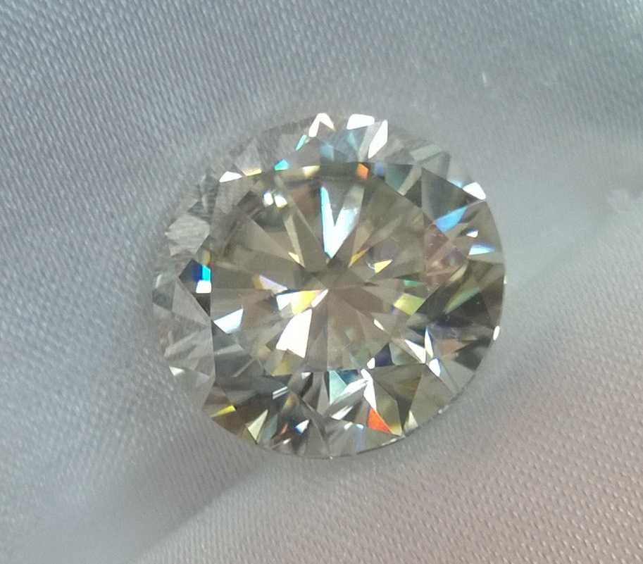 12.9 Ct  Moissanit 15.2 mm  na pierścionek VS1