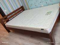 Кровать 140х190 см. деревянная с матрасом пружинным