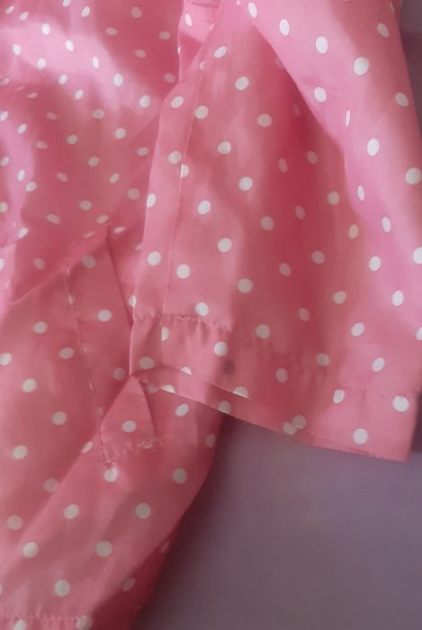 Kurtka deszczowa cienka 122 128 firmy TU