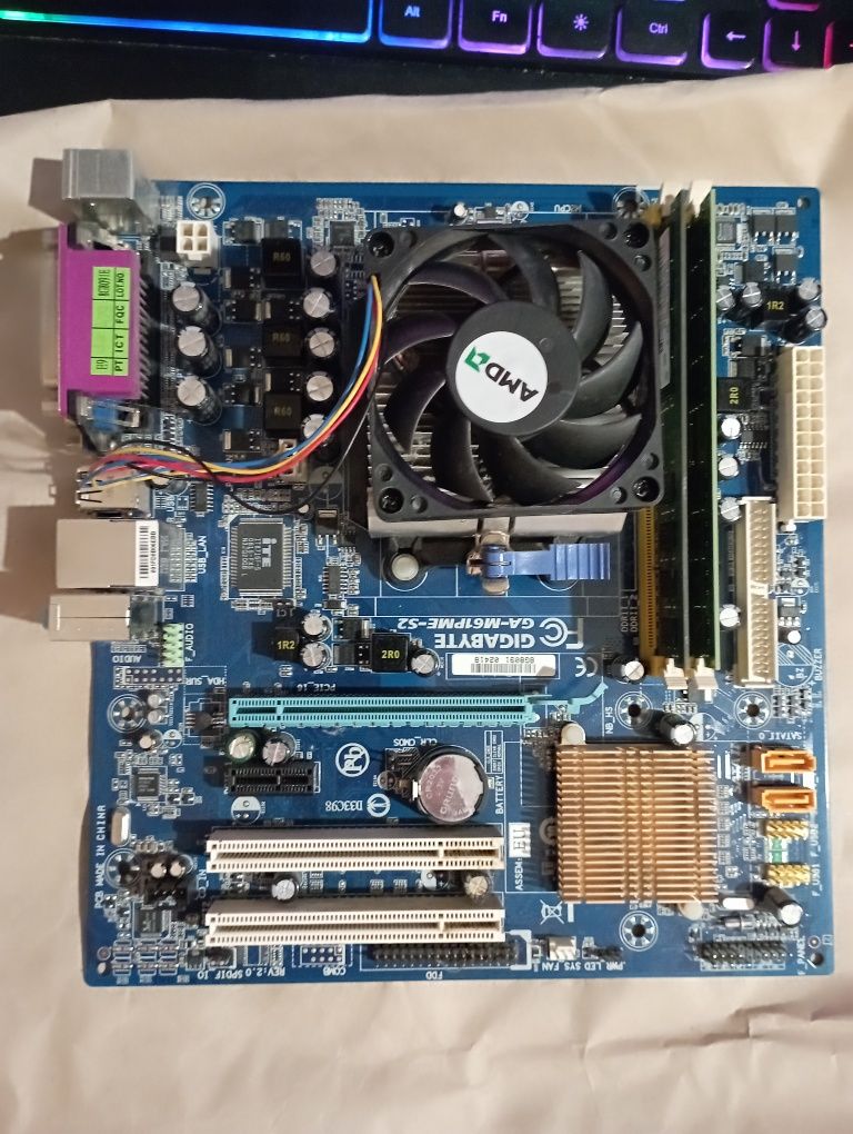 Комплект athlon 64x2 5200+, мат.плата, 6гб озу