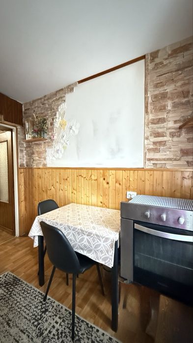 Продаж 2 к квартири 43,4 м.кв на Стрілецькій