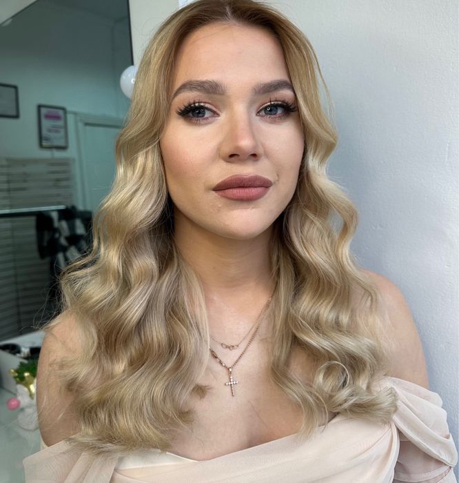 Зачіски/макіяж/ламінування вій фарбування та корекція брів