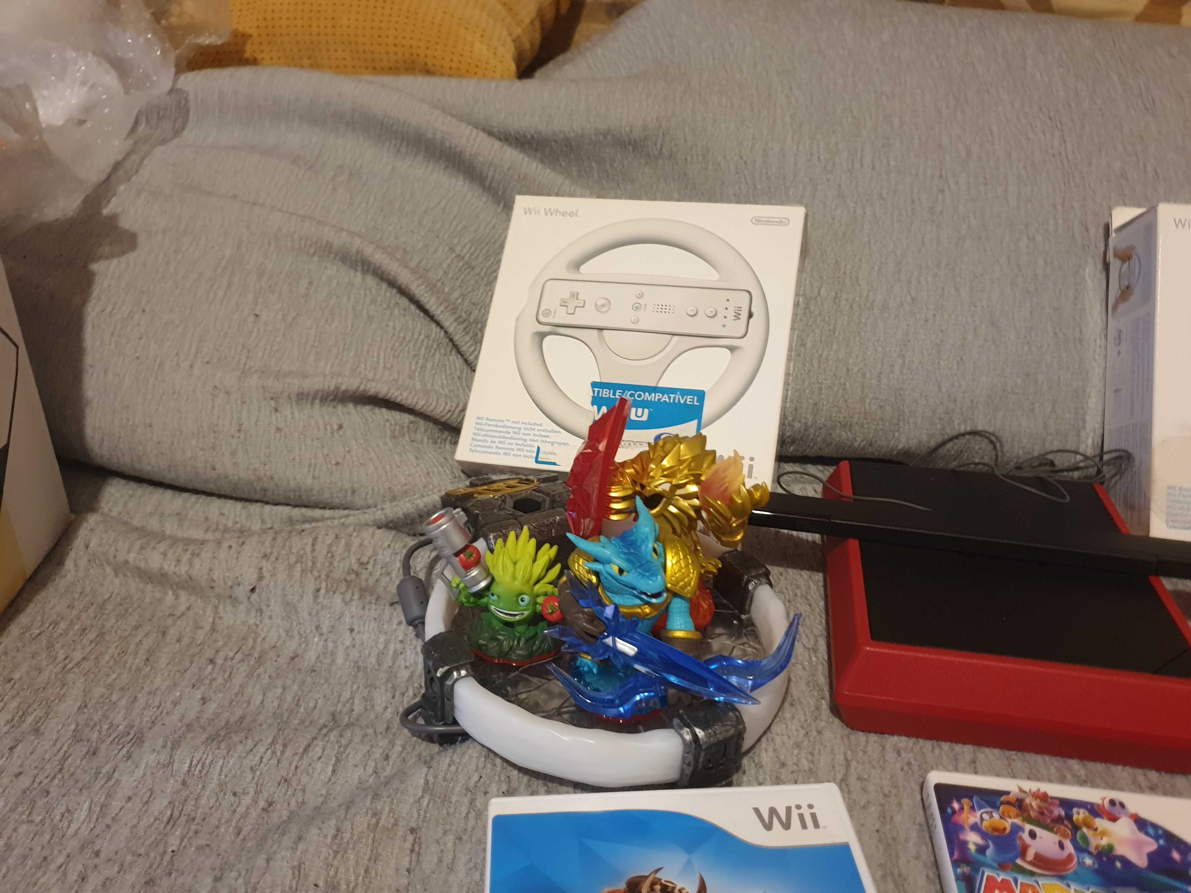 Wii mini+jogos+wii wheels+plataforma figuras skylanders