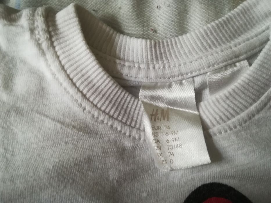 Zestaw dwóch bluzeczek z hello Kitty H&M r. 74/80
