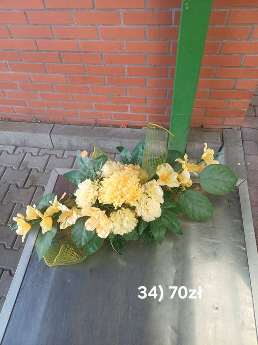 Stroiki, Kompozycje nagrobne, Wszystkich Świętych