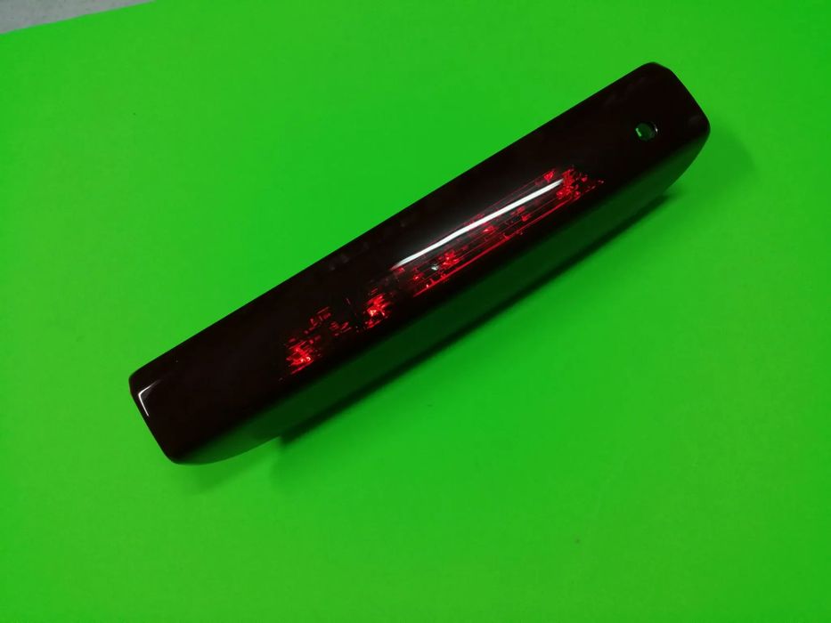 Farolim 3º Stop Opel Corsa D e E 3P 2006-2014