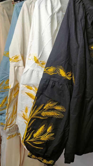 Вишита сорочка бавовняна вільна. Вишиванка жіноча