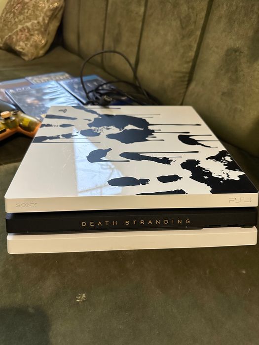 PlayStation 4 PRO Death Stranding Edition б у + 5 ігор та аксесуари