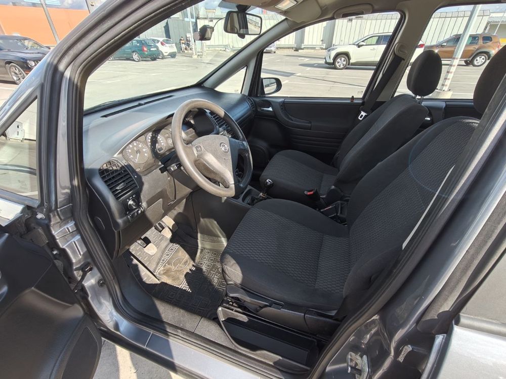 Продам Opel Zafira A