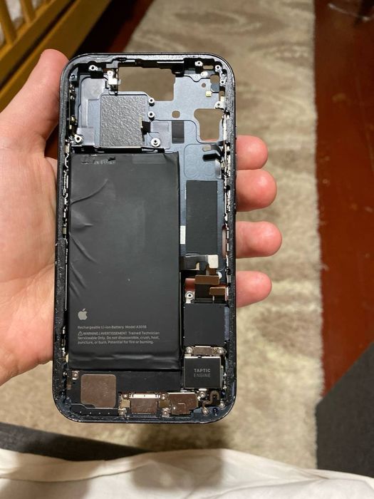 Корпус на iphone 15 с шлейфами и акб