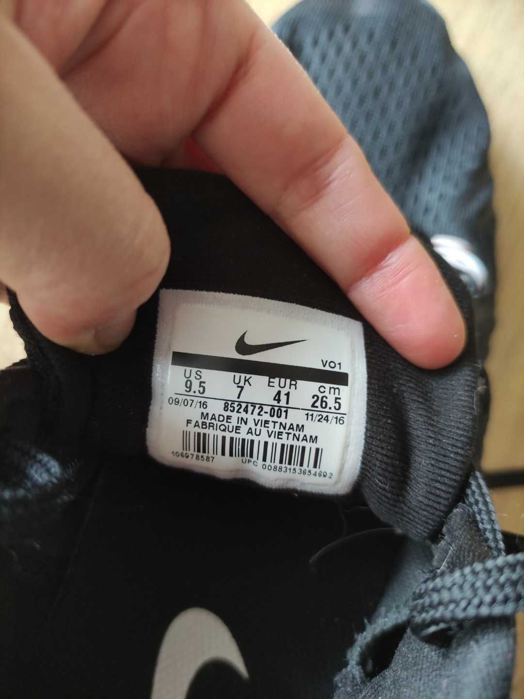 фирменные мужские кроссовки Nike,оригинал, р.41.