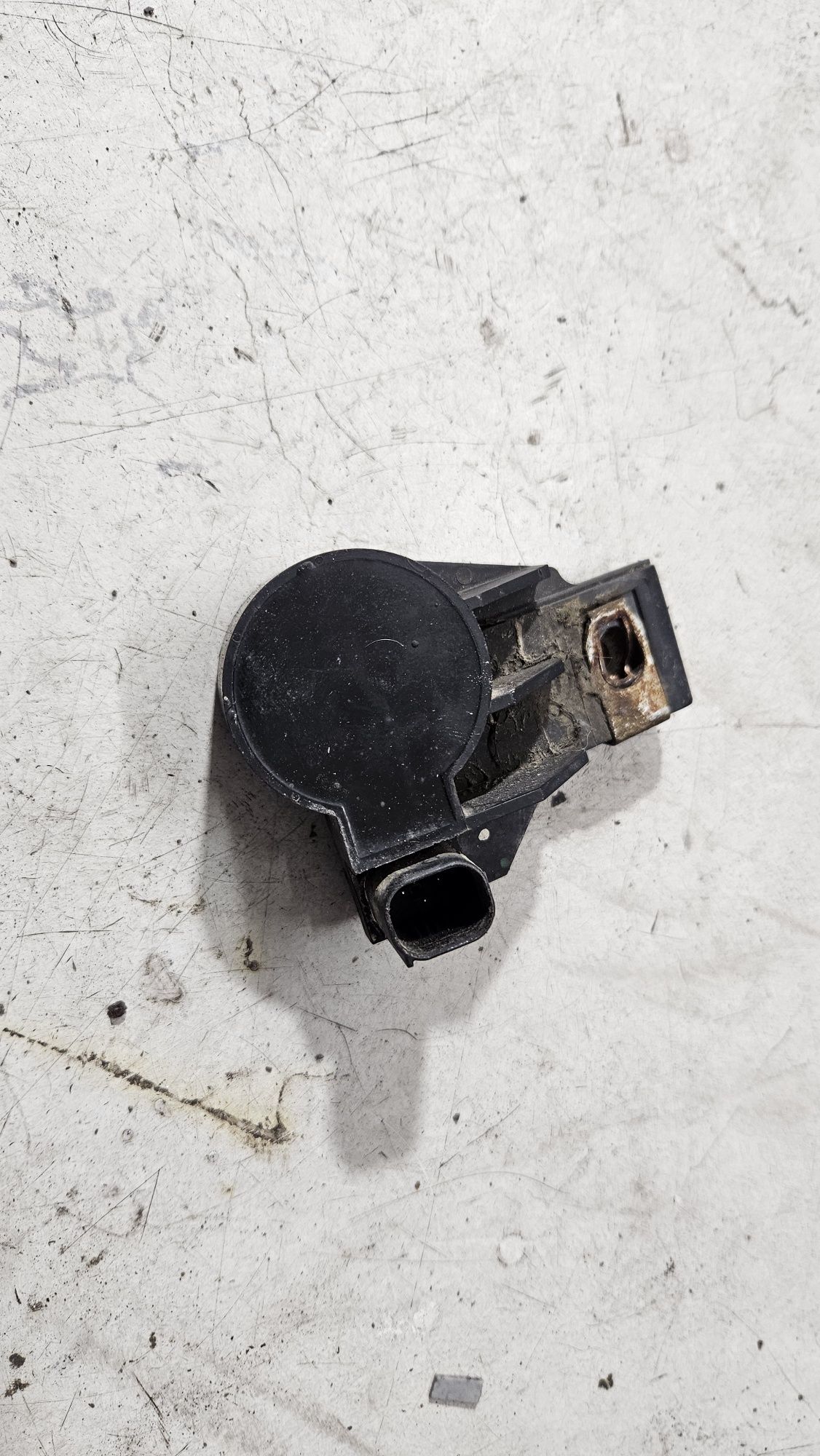 Czujnik poziomowania lamp xenon swiatel tył tylny opel astra j IV 4