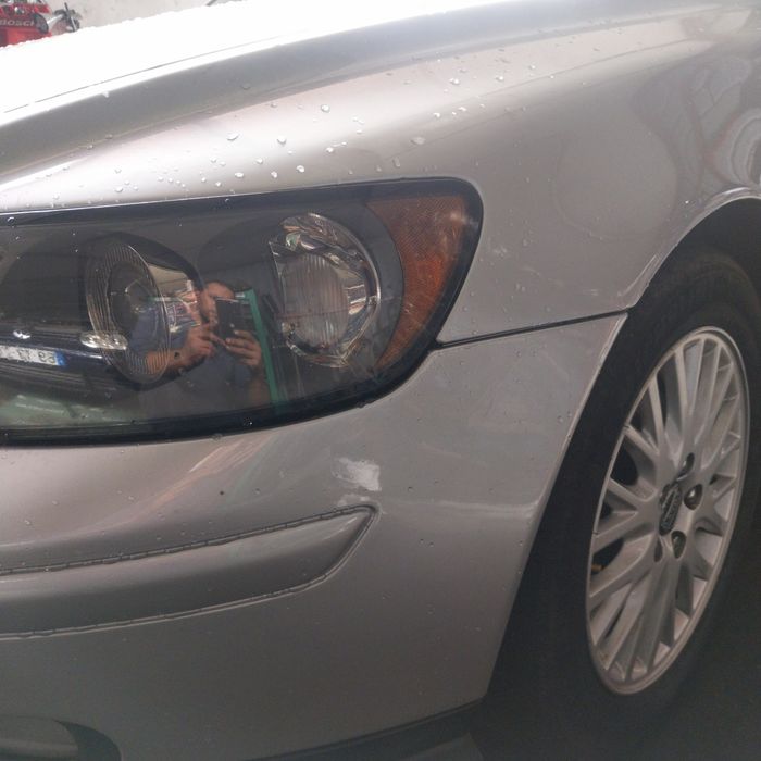 Vendo Volvo v50 ano 2005