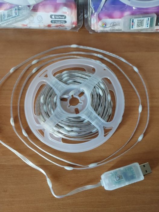 Світлодіодна стрічка USB 5 метрів працює від повербанку