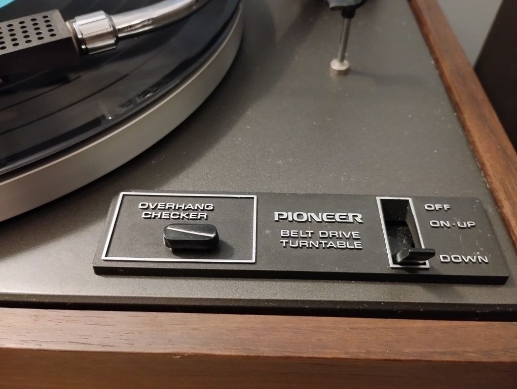Gramofon Pioneer PL 12 D