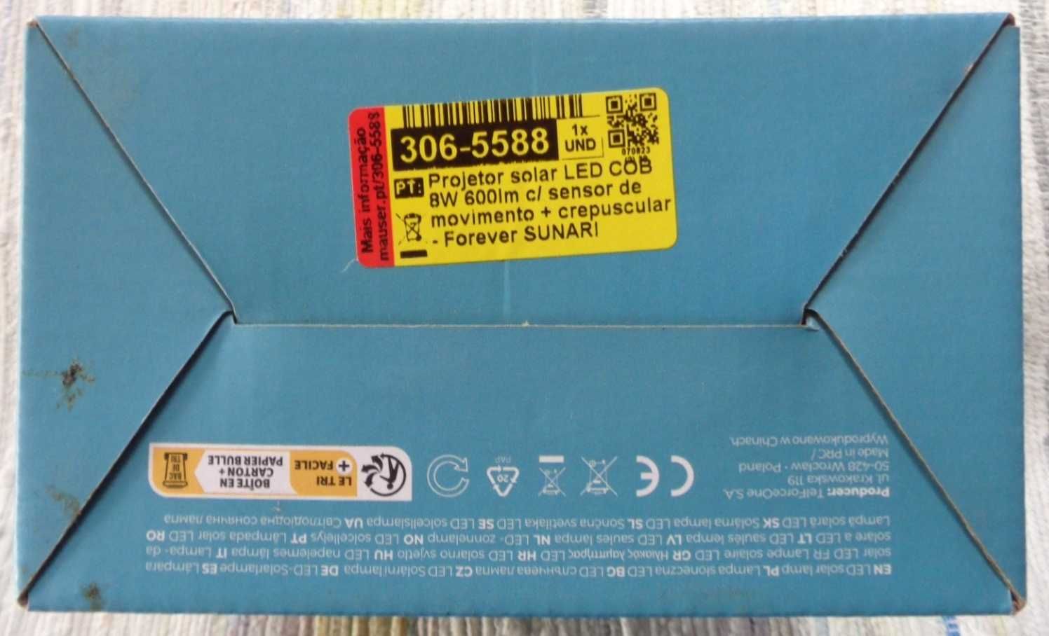 Luz com painel solar,não necessita de corrente eléctrica