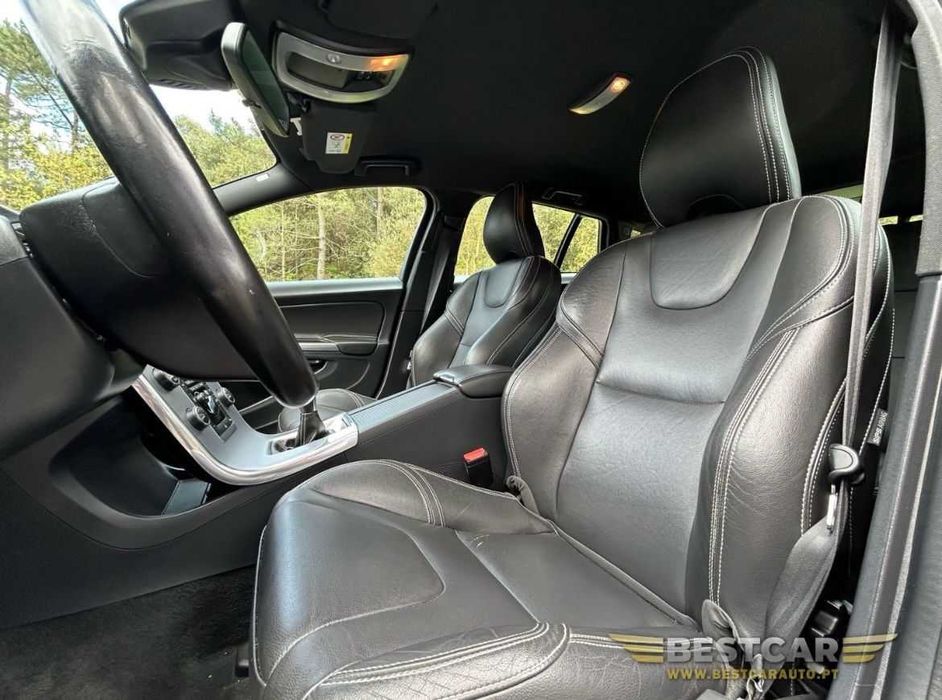 Volvo V60 2.0 Momentum