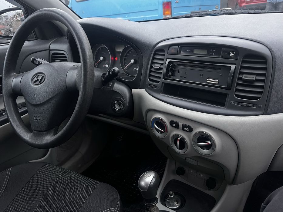 Hyundai Accent 2008