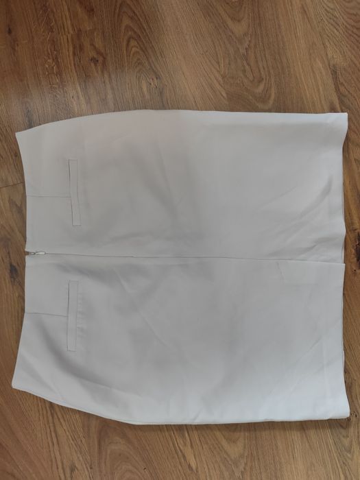 Elegancka spódnica 44 Quiosque