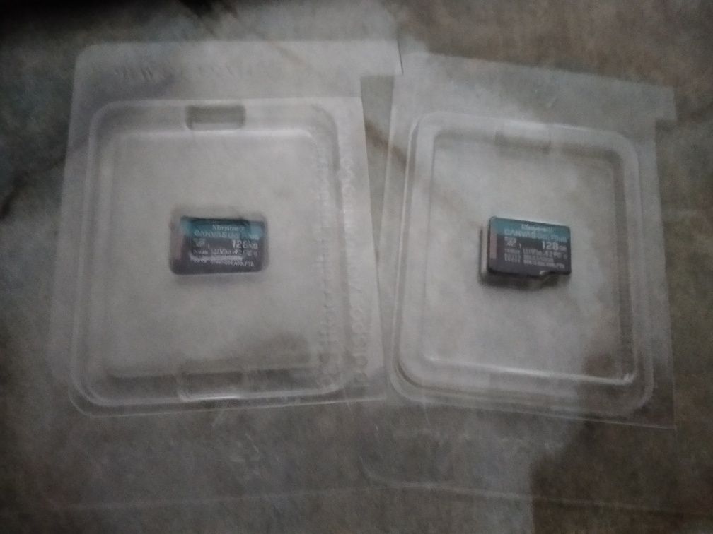 Карта пам'яті Kingston MicroSDXC 128GB Canvas Go! Plus Class 10 UHS-I