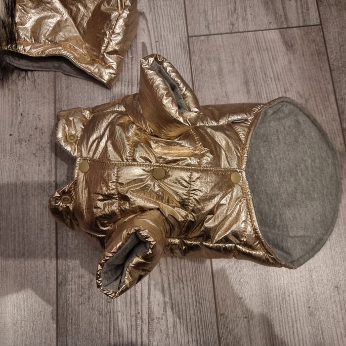 Kurtka dla psa Rosegold z kapturem S/M