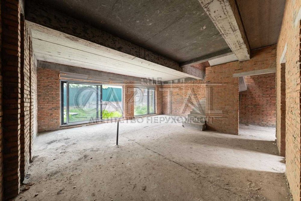 Продаж таунхауса Київ вулиця Деміївська рядом ЦЕНТР