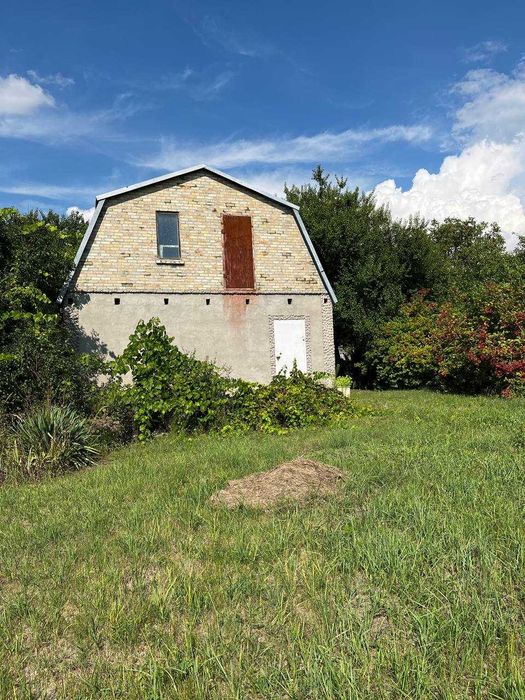 Продам будинок в Кулішах, ділянка 10 соток